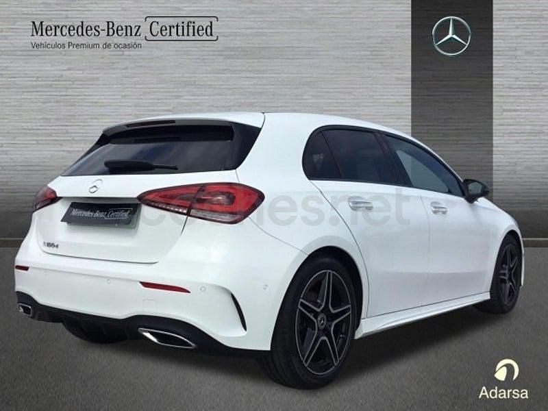 Käytetty Mercedes A180 AMG line 116 HP (85 kW) 2023 Valkoinen Sedan