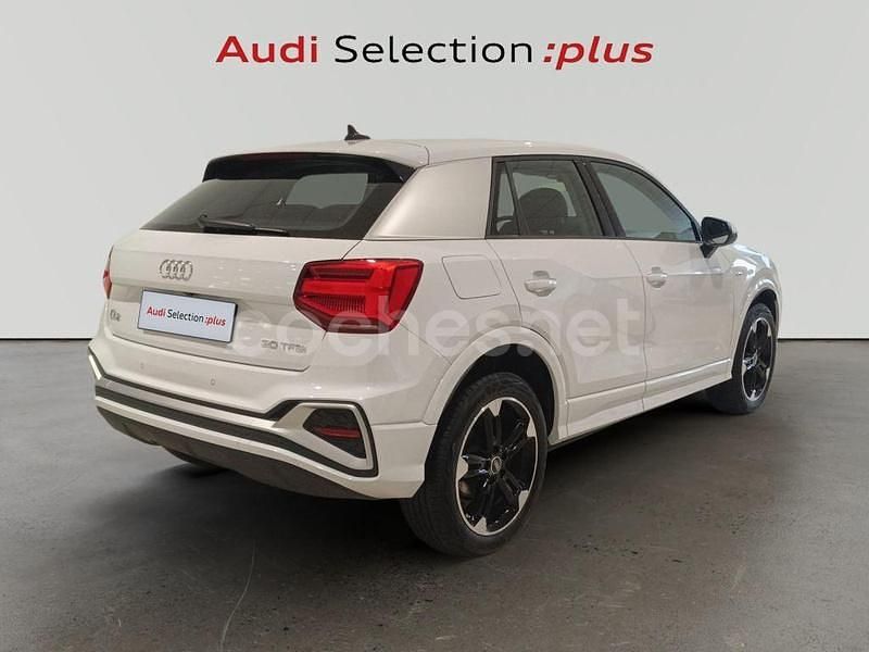 Usado Audi Q2 S-Line 116 CV (85 kW) 2025 Blanco SUV