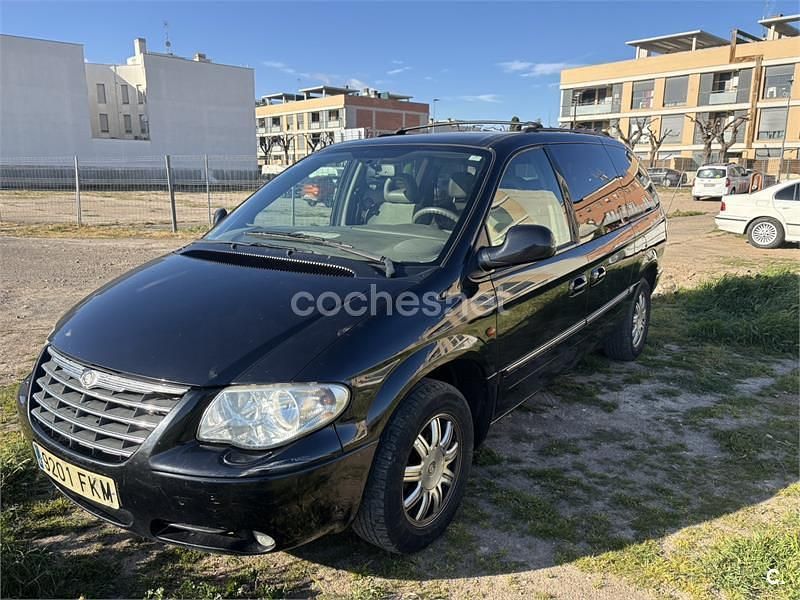 Usado Chrysler Grand Voyager Limited 150 CV (110 kW) 2006 Negro Monovolumen