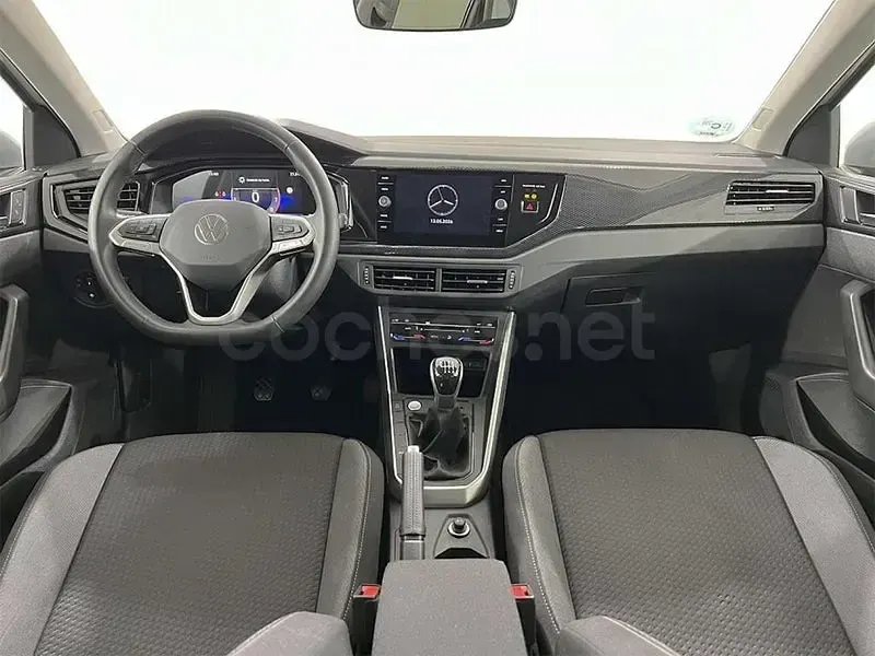 Usado VW Taigo 116 CV (85 kW) 2025 Gris SUV