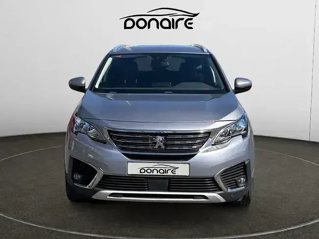 Usado Peugeot 5008 GT-line 130 CV (95 kW) 2019 Gris SUV