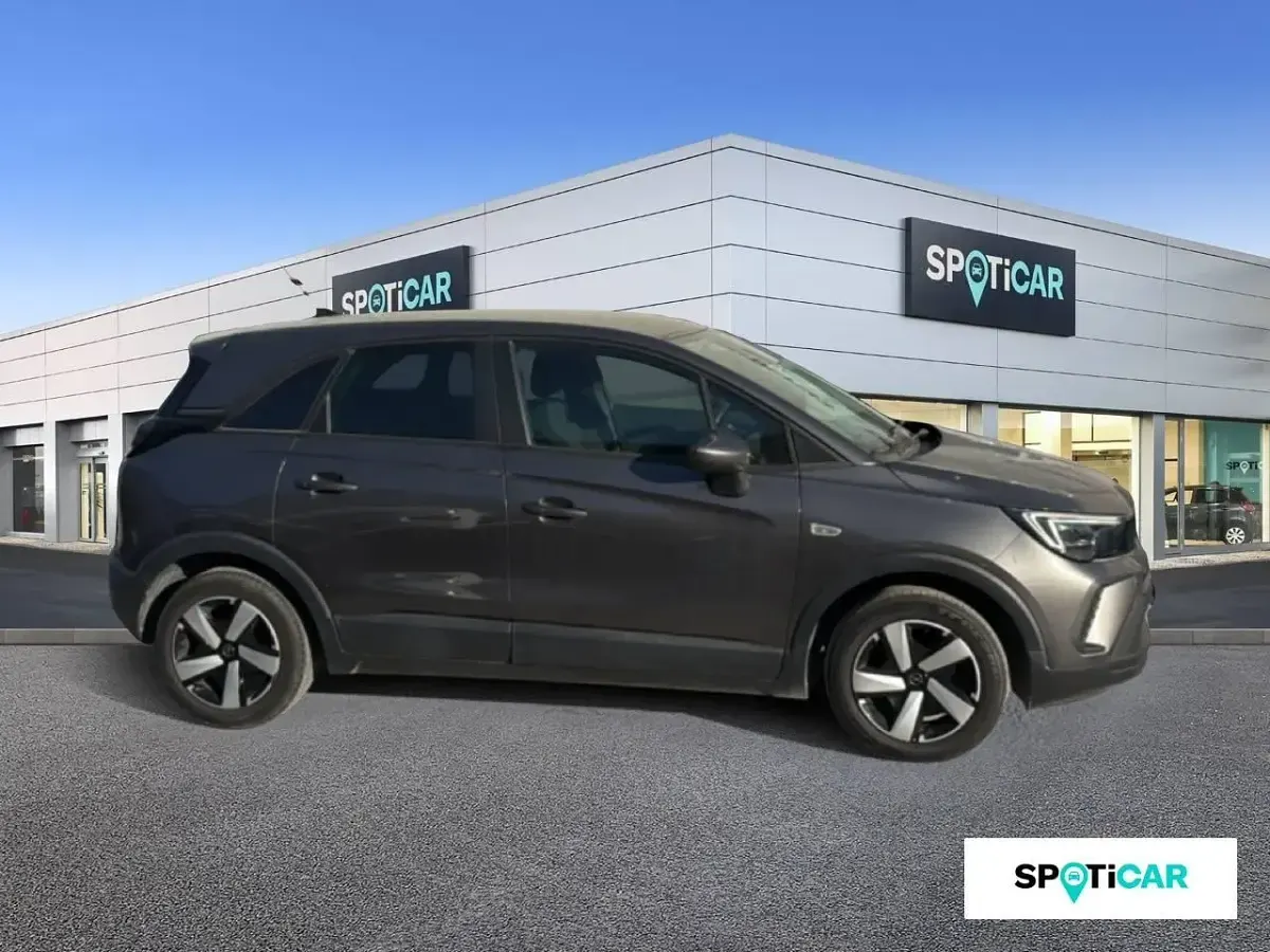 Usado Opel Crossland Edition 110 CV (80 kW) 2021 Gris SUV