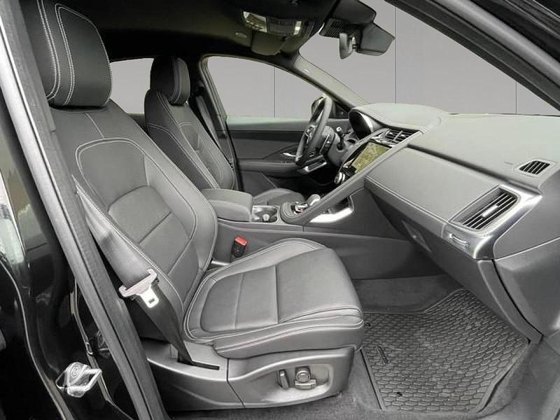 Usado Jaguar E-Pace R-Dynamic 163 CV (119 kW) 2024 Santorini black SUV