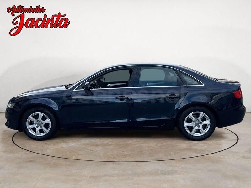 Usado Audi A4 Premium 160 CV (117 kW) 2010 Azul Berlina