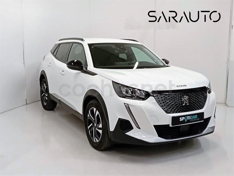 Usado Peugeot 2008 Allure 110 CV (80 kW) 2022 Blanco SUV
