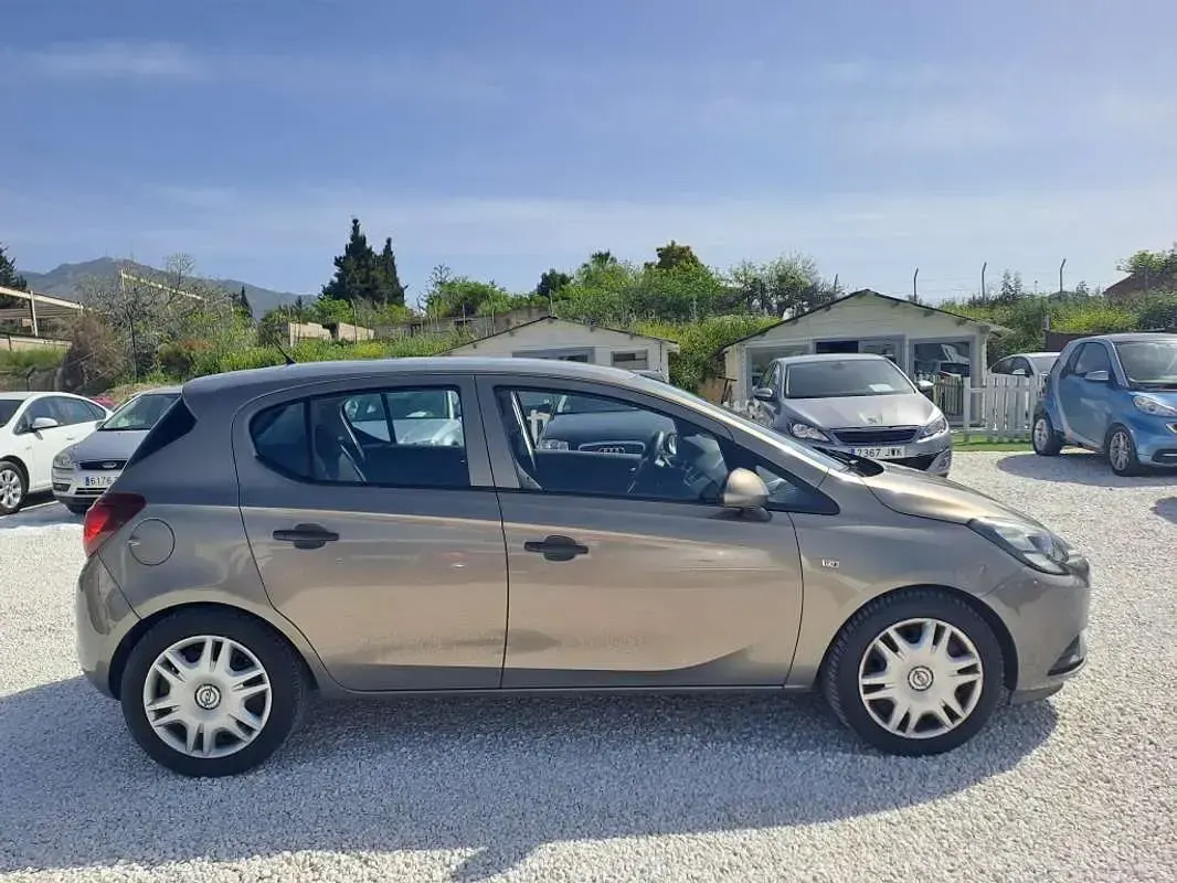 Usado Opel Corsa Excellence 90 CV (66 kW) 2015 Gris Utilitario