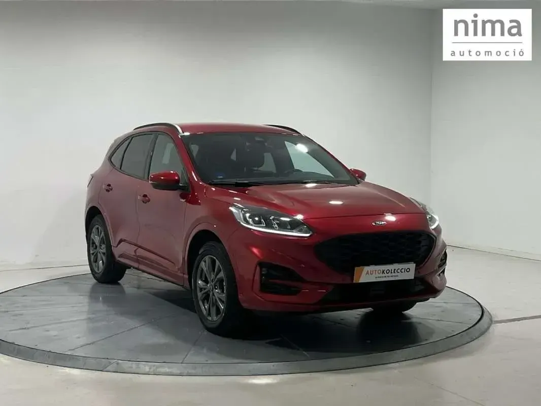 Usado Ford Kuga ST-Line 226 CV (166 kW) 2024 SUV