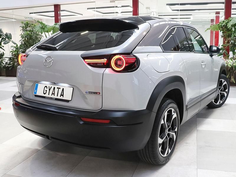 Usado Mazda MX30 Makoto 125 kW (170 CV) 2023 Blanco SUV