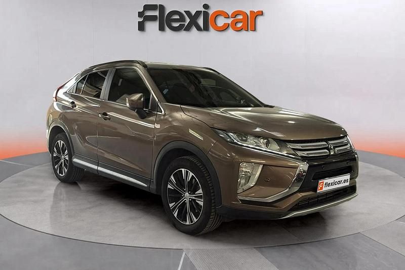 Marrón Usado 2018 Mitsubishi Eclipse Cross Motion SUV | 16.990 € (Buen precio) - Imagen 1/4