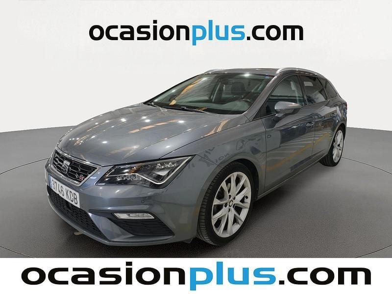 Usado Seat Leon FR 150 CV (110 kW) 2017 Gris Monovolumen