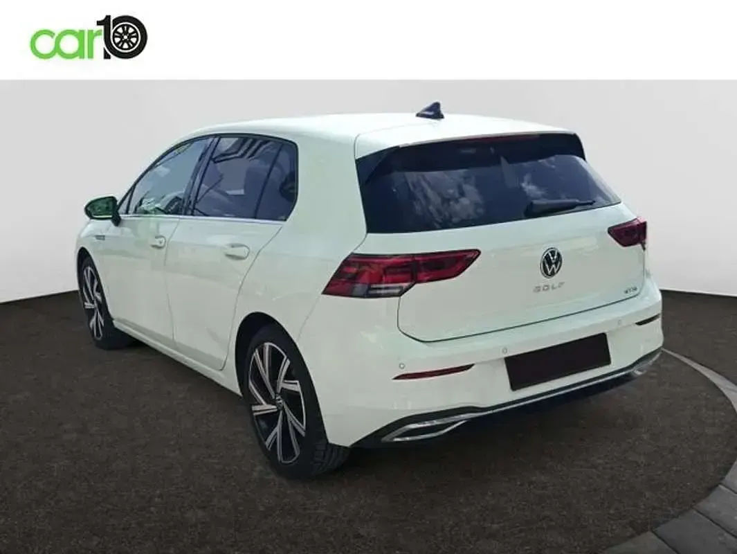 Usado VW Golf VIII Style 150 CV (110 kW) 2024 Blanco Berlina