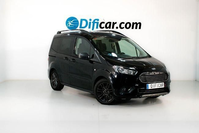 Usado Ford Tourneo Courier 101 CV (74 kW) 2019 Negro Monovolumen