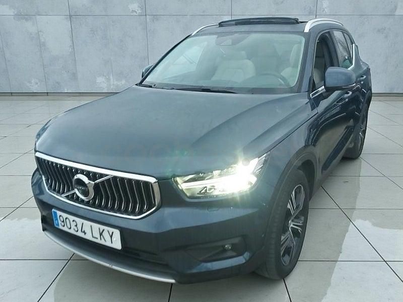 Usado Volvo XC40 Inscription 262 CV (192 kW) 2020 Azul SUV