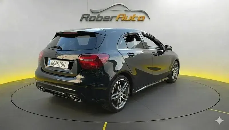 Occasion Mercedes A200 AMG line 136 PK (100 kW) 2016 Zwart Sedan