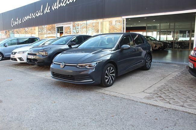 Usado VW Golf VIII 204 CV (150 kW) 2022 Gris Utilitario