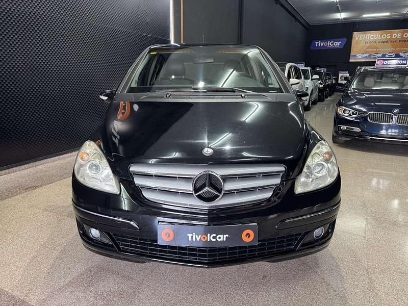 Usado Mercedes B170 116 CV (85 kW) 2007 Negro Monovolumen