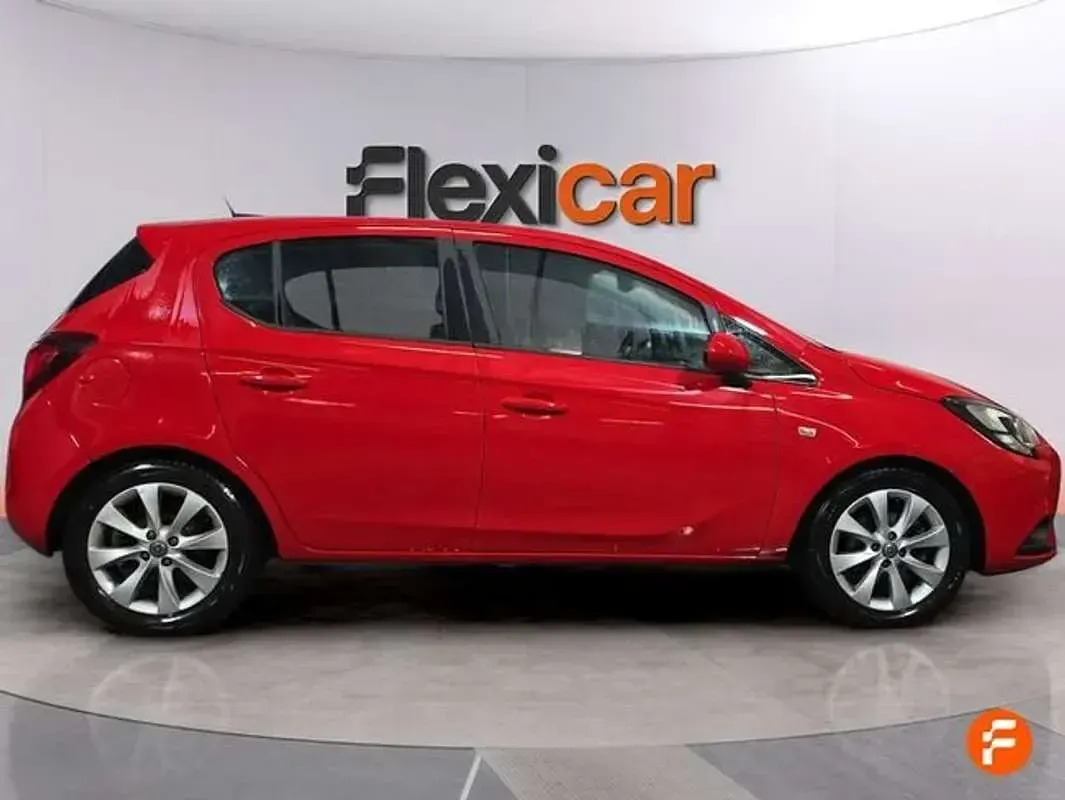 Usado Opel Corsa Selective 95 CV (69 kW) 2018 Rojo Utilitario