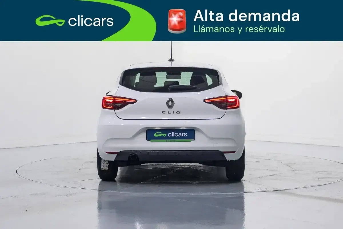 Usado Renault Clio Equilibre 100 CV (73 kW) 2022 Blanco Utilitario