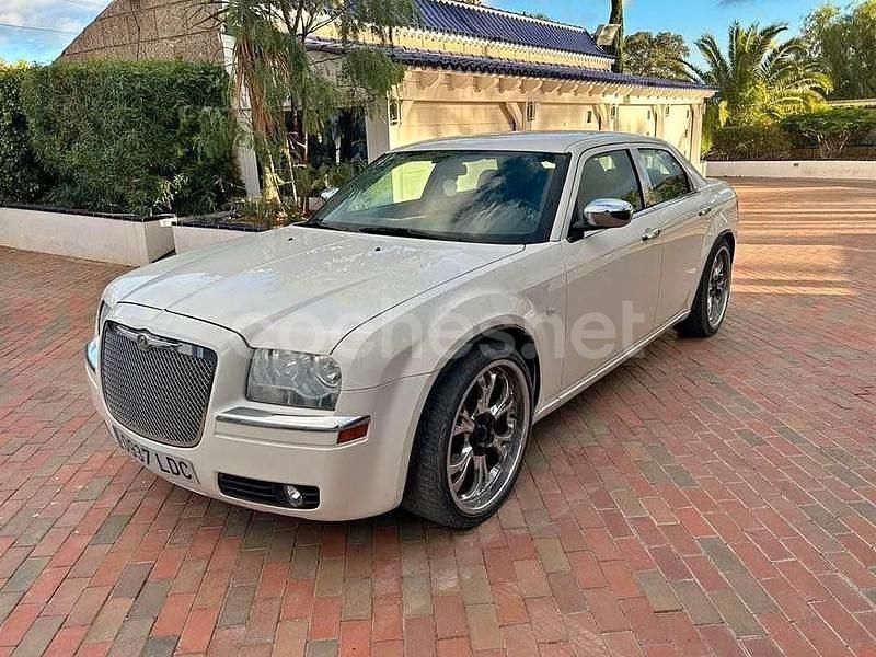 Blanco Usado 2006 Chrysler 300C Berlina | 11.995 € - Imagen 1/4