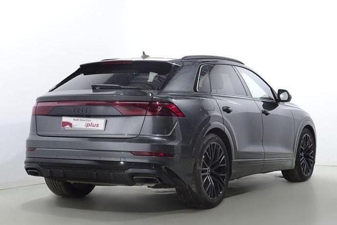 Usado Audi Q8 Sport 286 CV (210 kW) 2024 Gris SUV