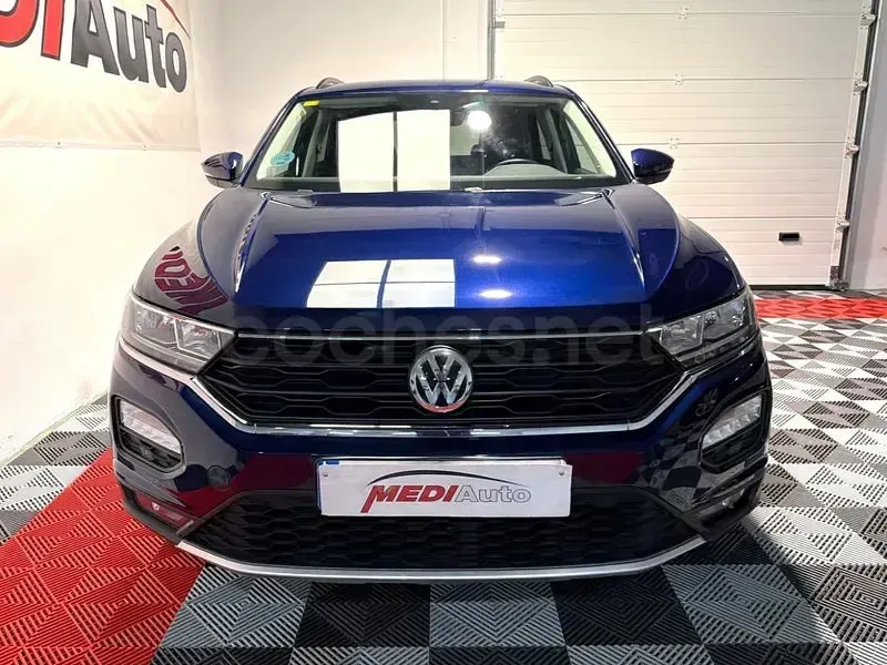 Usado VW T-Roc Advance 115 CV (84 kW) 2020 Azul SUV