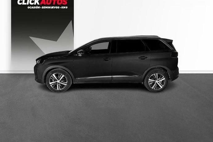 Usado Peugeot 5008 Allure 130 CV (95 kW) 2023 Gris Monovolumen
