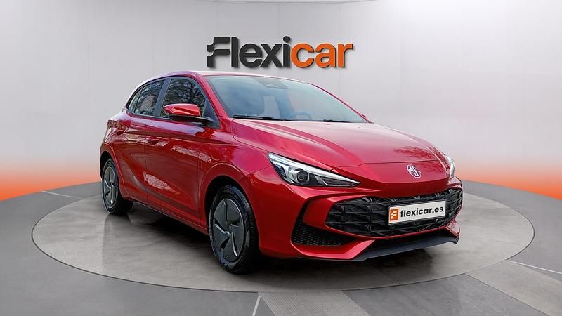 Usado MG MG3 116 CV (85 kW) 2025 Rojo Utilitario