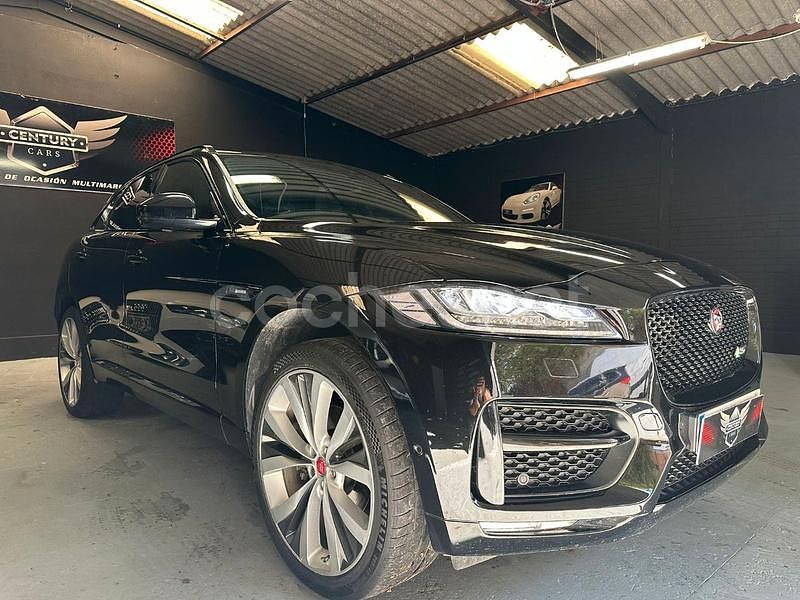 Usado Jaguar F-Pace R-Sport 180 CV (132 kW) 2018 Negro SUV