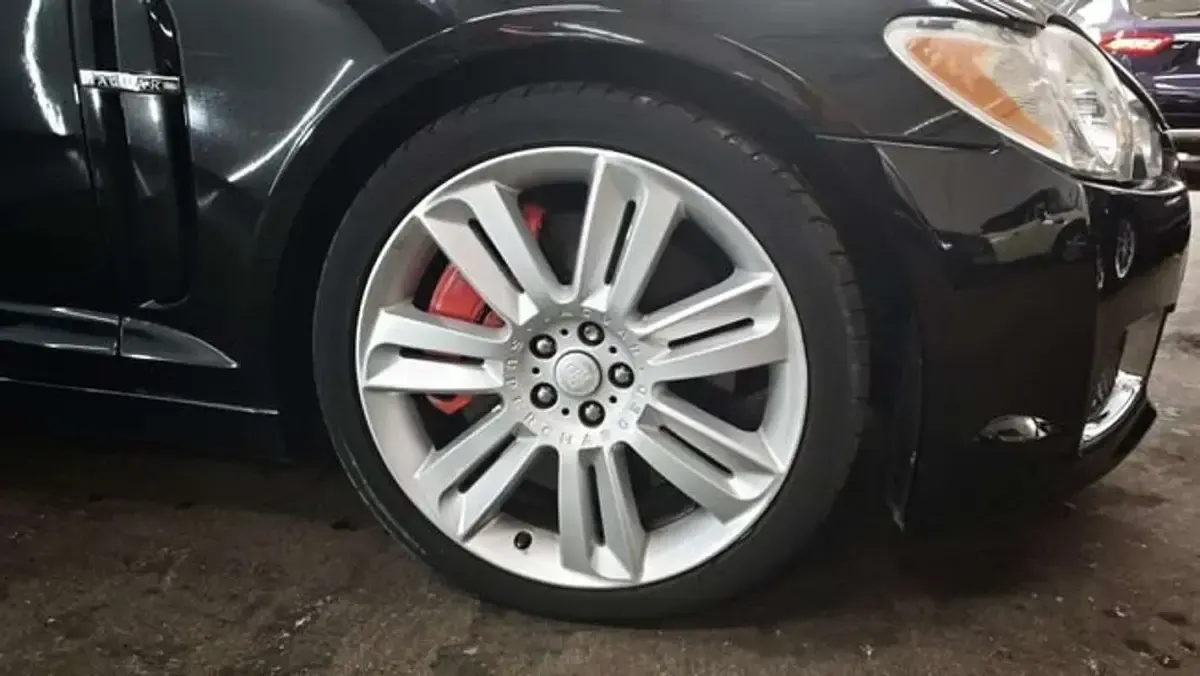 Usado Jaguar XFR S 510 CV (375 kW) 2011 Negro Berlina