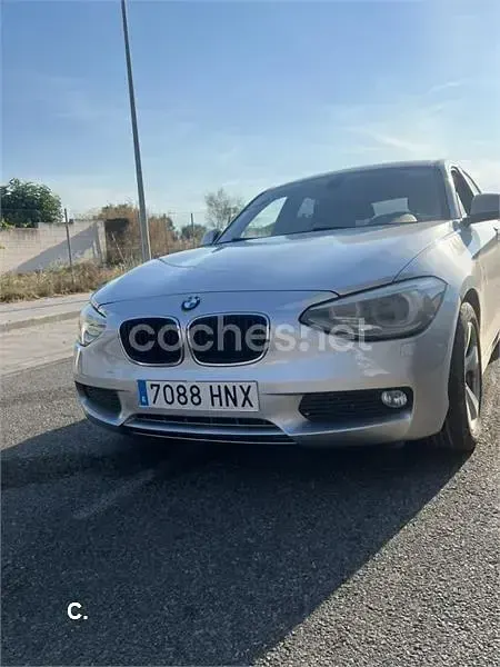 Usado BMW 118 M Sport 143 CV (105 kW) 2013 Gris / plata Utilitario
