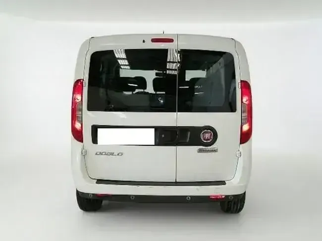 Usado Fiat Doblò 105 HP (77 kW) 2021 Branco Monovolume