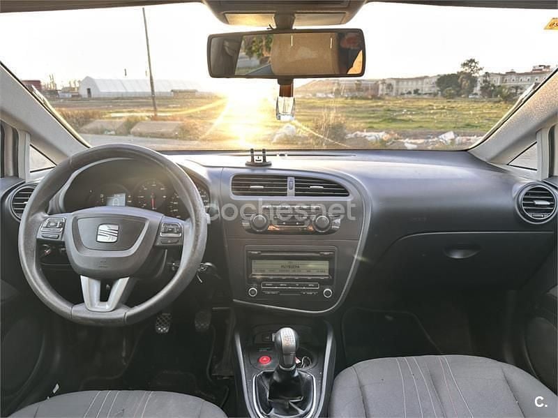 Blanco Usado 2011 Seat Leon Copa Berlina | 5800 € (Precio justo) - Imagen 1/2