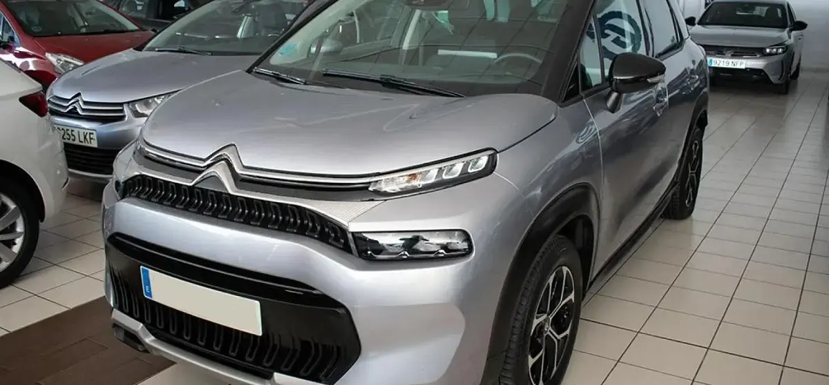 Usado Citroën C3 Aircross PureTech 110 CV (80 kW) 2024 Pintura gris artense SUV