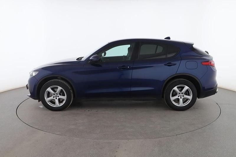 Usado Alfa Romeo Stelvio Super 203 CV (149 kW) 2018 Azul SUV