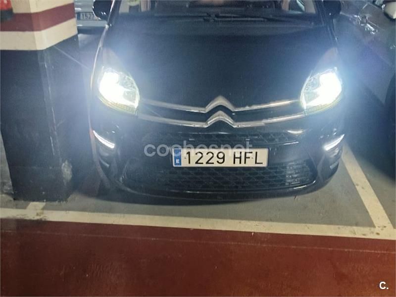 Negro Usado 2011 Citroën C4 Exclusive Berlina | 5800 € (Precio justo) - Imagen 1/4