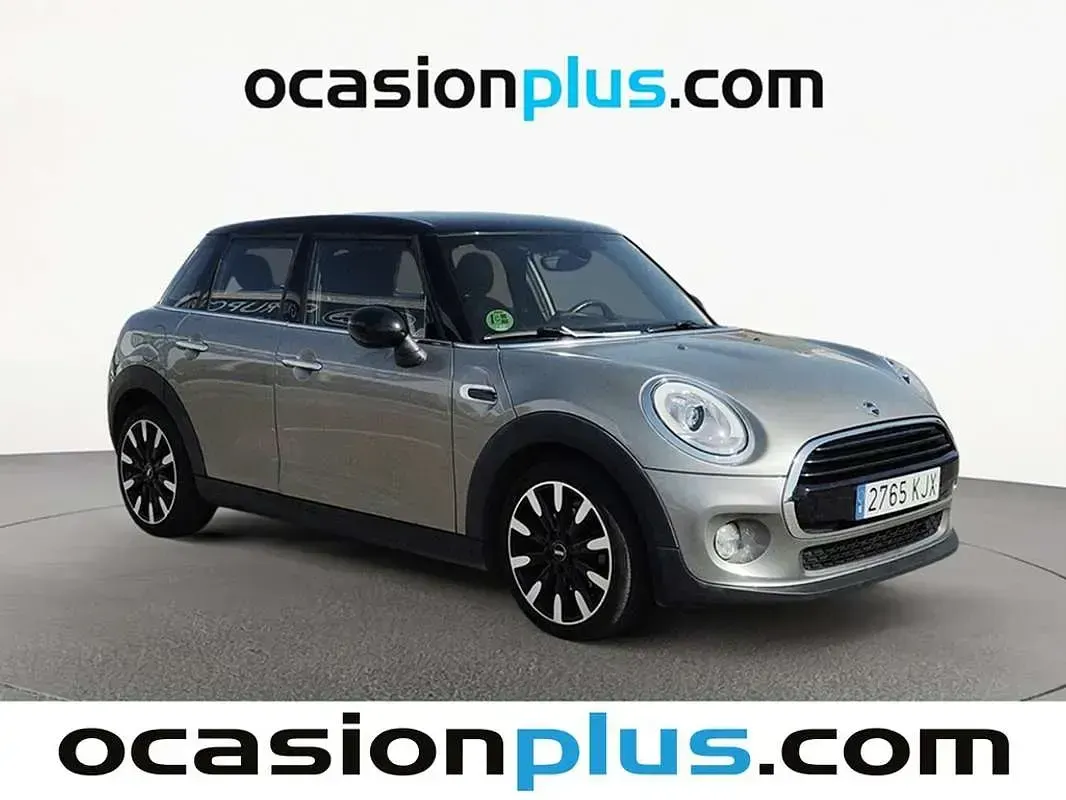 Usado Mini Cooper D 116 CV (85 kW) 2018 Gris Utilitario