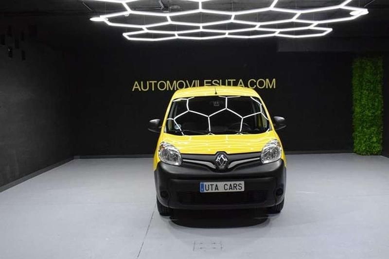 Usado Renault Kangoo 95 CV (69 kW) 2020 Amarillo Monovolumen