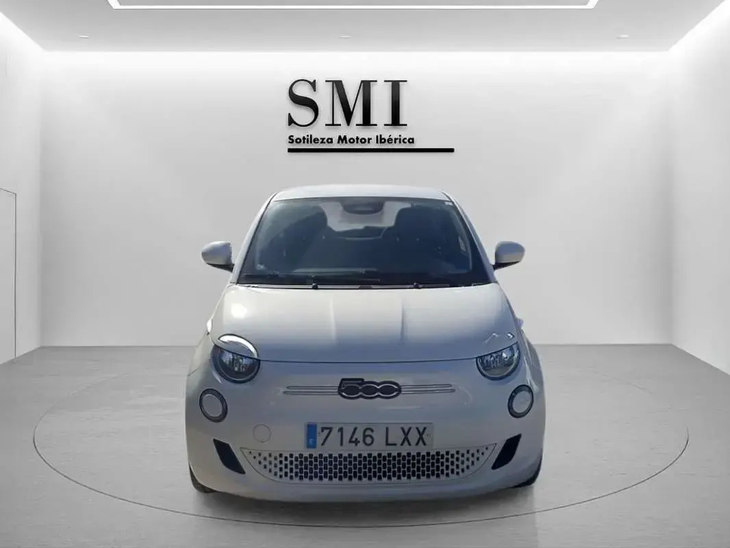 Usado Fiat 500e Icon 86 kW (118 CV) 2022 Blanco Utilitario