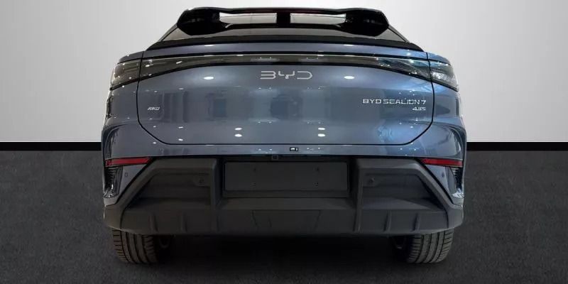 Nuevo BYD Sealion 7 389 kW (530 CV) 2025 Gris SUV