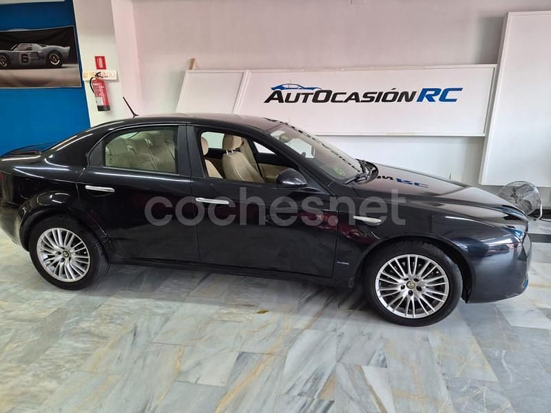 Usado Alfa Romeo 159 170 CV (125 kW) 2011 Negro Berlina