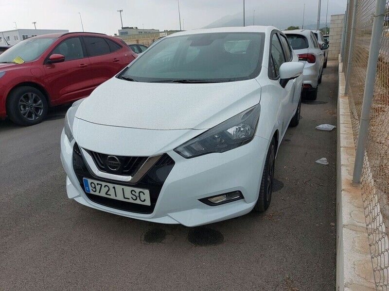 Usado Nissan Micra Acenta 92 CV (67 kW) 2021 Blanco Utilitario