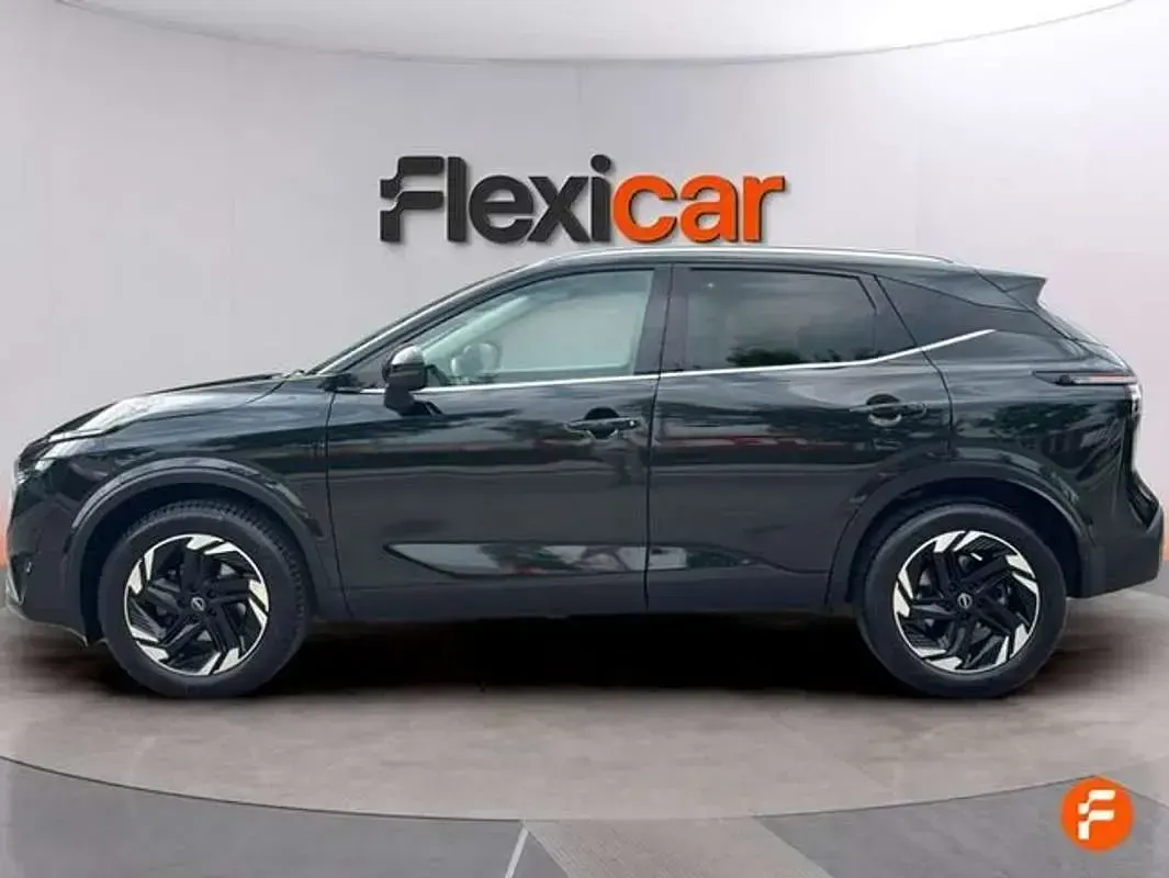 Usado Nissan Qashqai N-Connecta 158 CV (116 kW) 2025 Negro SUV