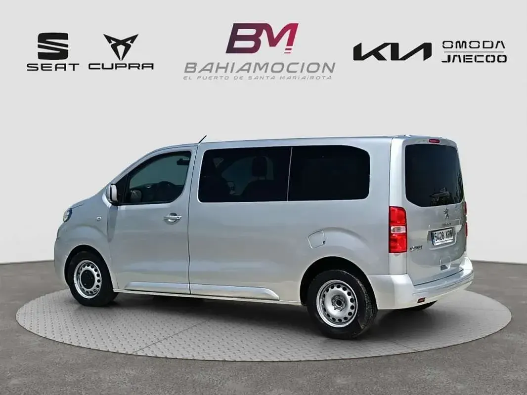 Usado Peugeot Expert S 122 CV (89 kW) 2018 Plateado Van