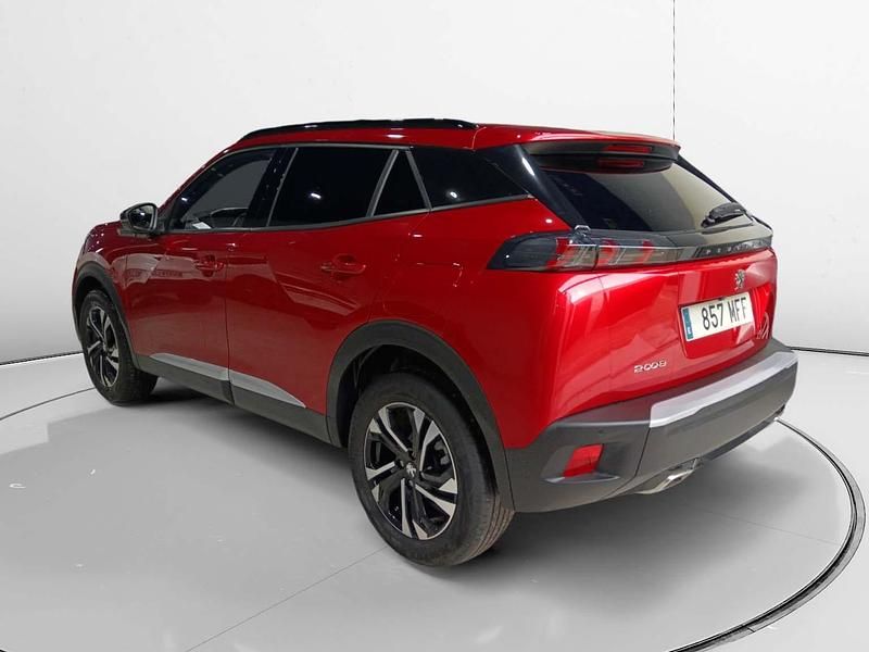 Usado Peugeot 2008 130 CV (95 kW) 2023 SUV