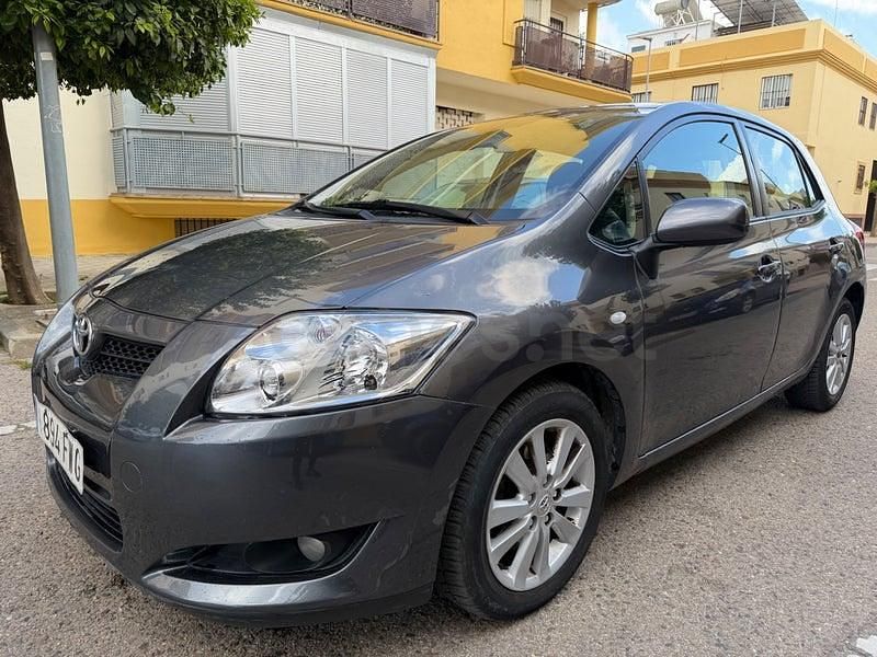 Usado Toyota Auris Sol 126 CV (92 kW) 2008 Gris / plata Utilitario