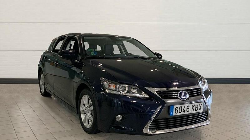 Usado Lexus CT200h Business Edition 136 CV (100 kW) 2017 Azul Utilitario