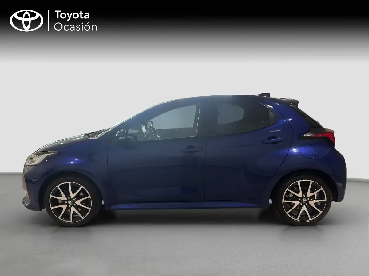 Begagnad Toyota Yaris Style 116 HK (85 kW) 2022 Blå Halvkombi