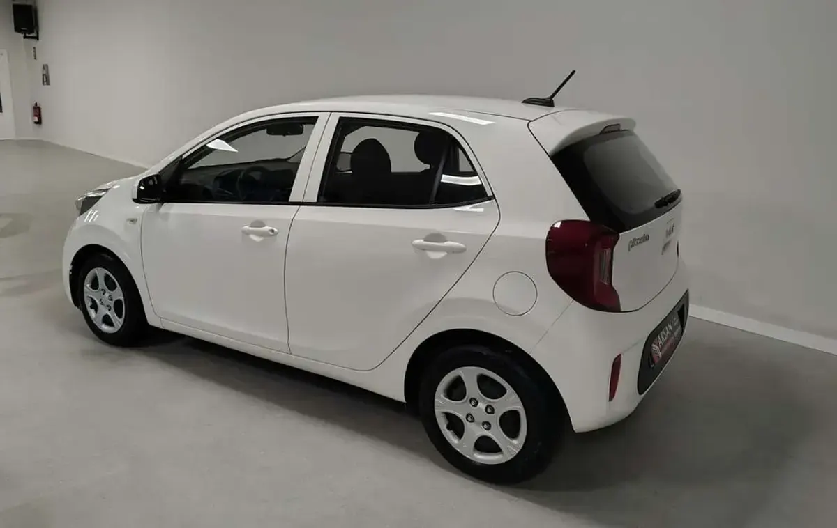 Usado Kia Picanto 67 CV (49 kW) 2021 Blanco Utilitario