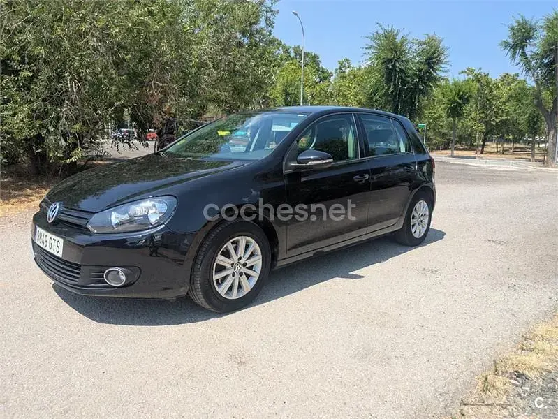 Usado VW Golf VI Advance 105 CV (77 kW) 2010 Negro Utilitario