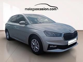 Usado Skoda Fabia Selection 95 CV (69 kW) 2024 Plata Utilitario